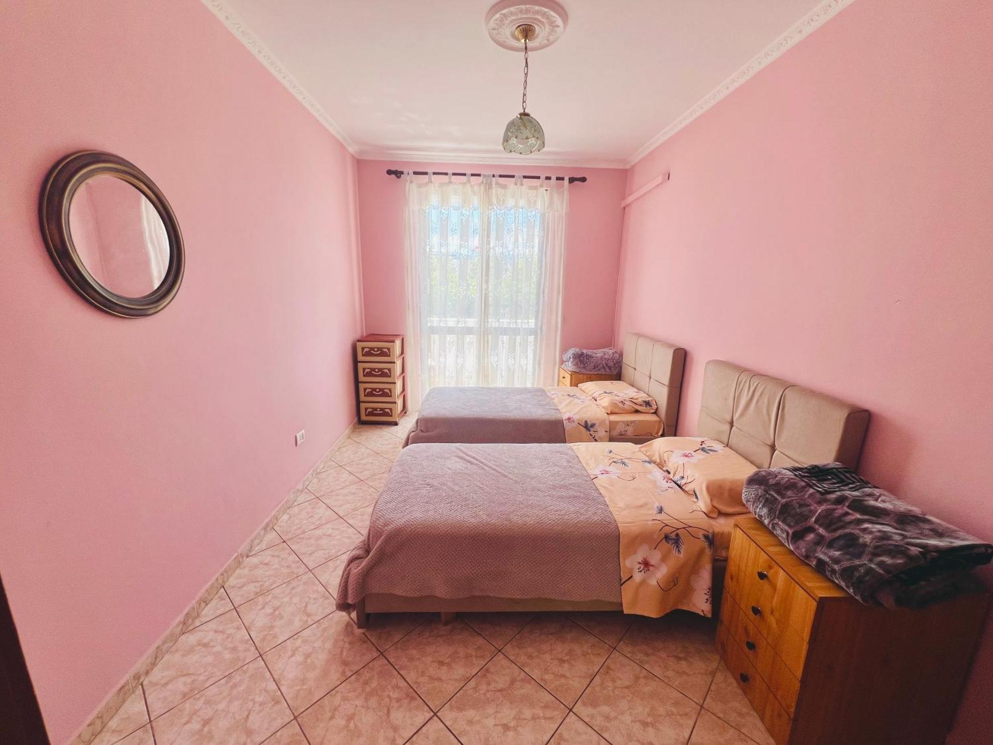 Апартаменти Lovely 3-bedroom Unit In *